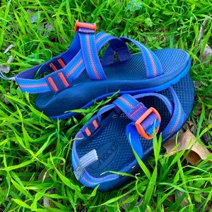 Kids Z1 Chacos perfect condition